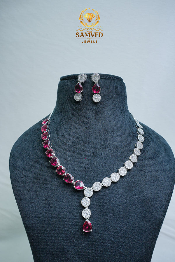 FAMOUS CZ-STONE NECKLACE AND EARRINGS SET