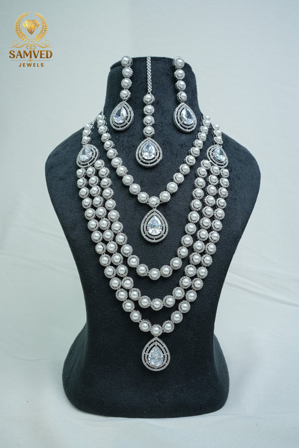 CZ-STONE NECKLACE AND EARRINGS SET
